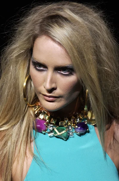 Look 20
